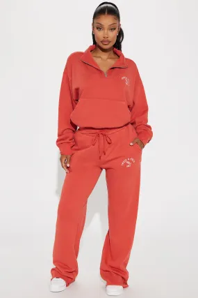Après Ski Club″ Wide Leg Sweatpants - Rust