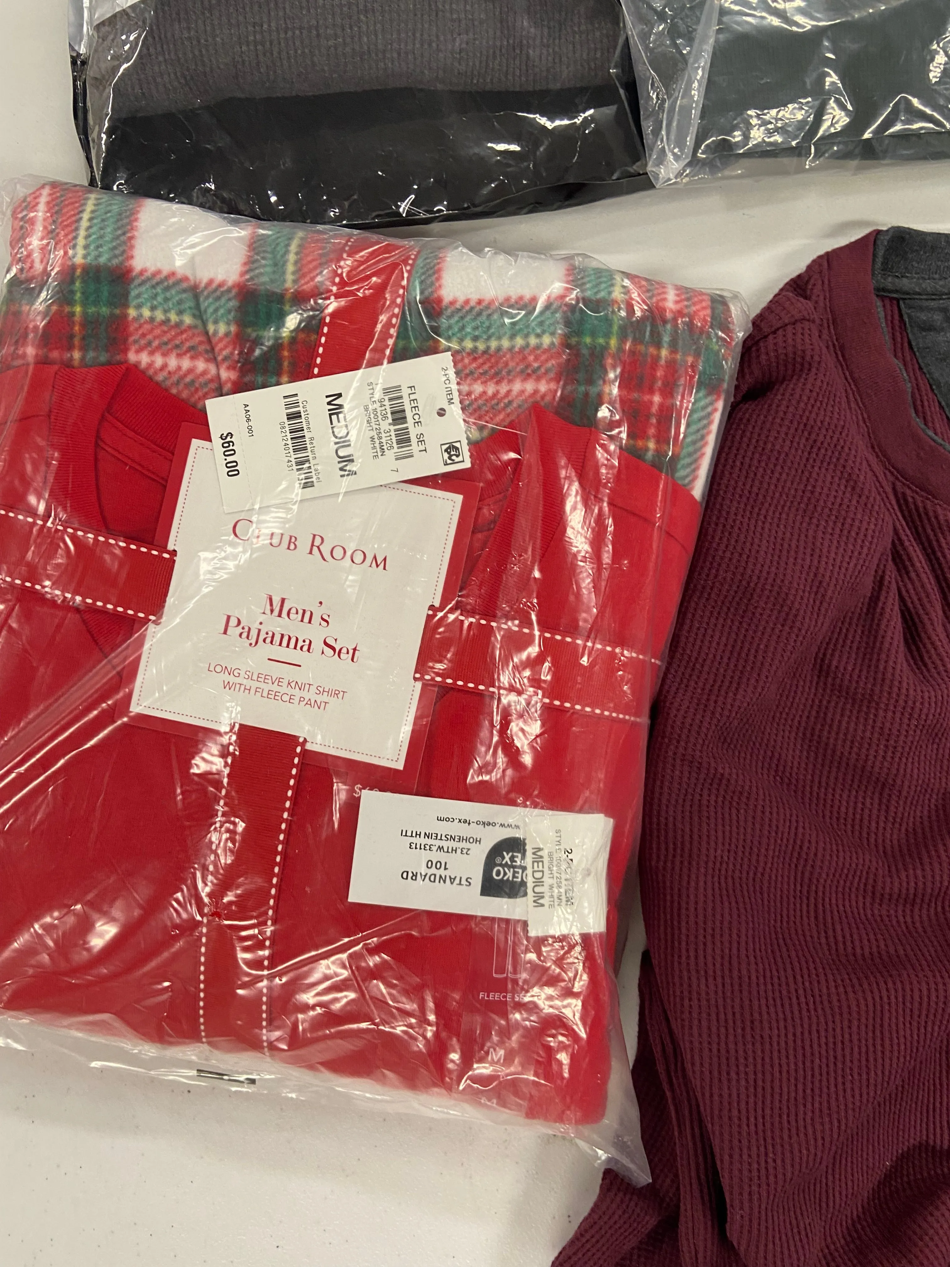 Men's Clothing Assorted Wholesale Lot, 32 DEGREES, CLUB ROOM, ALFANI, 18 items, Shelf Pulls, MSRP $369