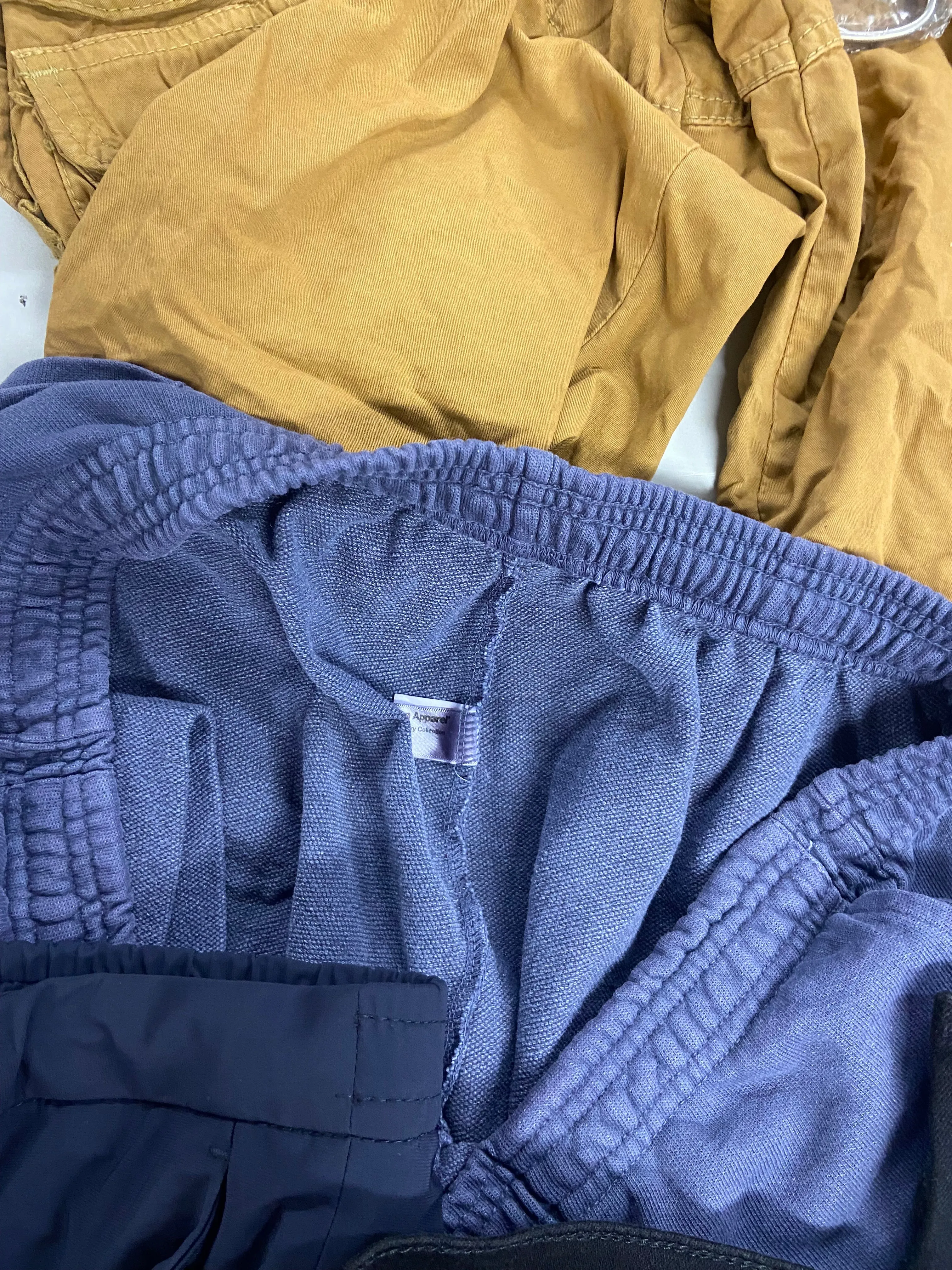 Men's Clothing Bottoms HUDSON, HUGO BOSS, UNDER ARMOUR, AMERICAN APPAREL, GALAXY and more, Wholesale Lot, 10 items, Shelf Pulls, MSRP $665