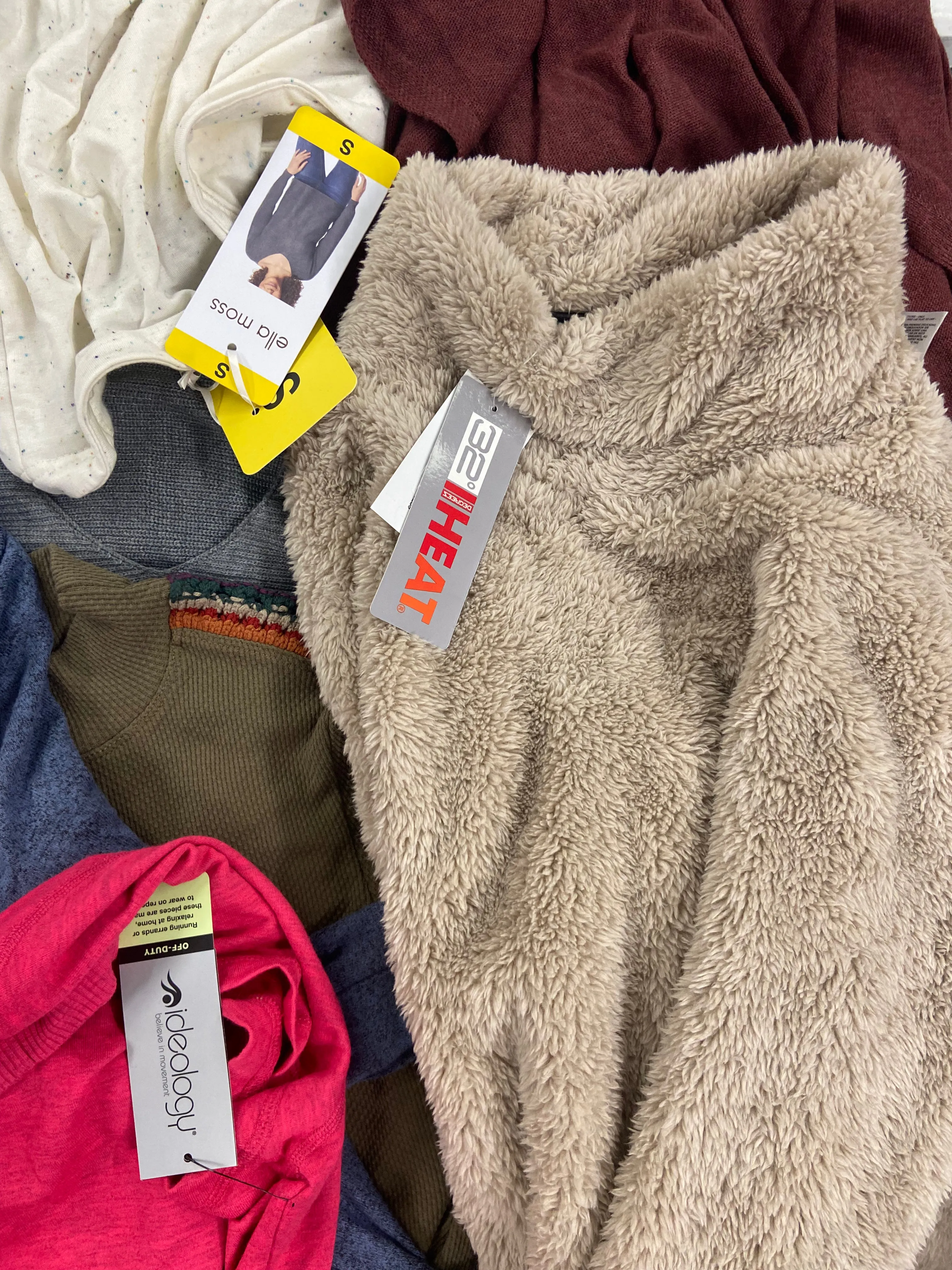 Women's Clothing Tops Wholesale Lot, FREE PEOPLE, ELLA MOSS, 32 DEGREES, ALFANI, AMERICAN APPAREL and more, 18 items, Shelf Pulls, MSRP $848